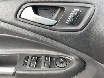 Ford Kuga II SUV 1.5 EcoBoost 150KM 2016 Ford Kuga Bogate wyposażenie 63558km Model 2016, zdjęcie 10