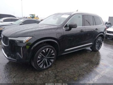 Volvo XC90 II SUV Plug-In Facelifting 2024 2.0 T8  455KM 2025 Volvo XC 90 2025 VOLVO XC90 PLUG-IN HYBRID T8 PLUS 7-SEATER 2.0 455KM, zdjęcie 2