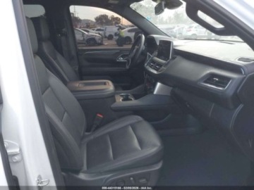 Chevrolet Suburban GMT900 2024 Chevrolet Suburban Z71 2024 5.3 Benzyna 355KM, zdjęcie 9