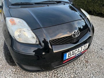Toyota Yaris II Hatchback 5d 1.0 VVT-i 69KM 2009 TOYOTA YARIS Stan perfekcyjny 2009 1.0 Beznyna Tylko 134Tys Km Serwis, zdjęcie 3