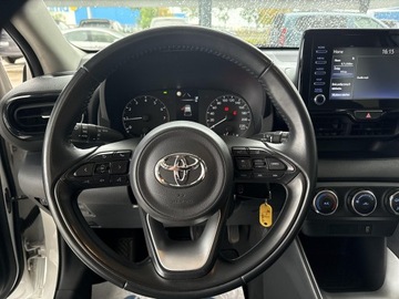 Toyota Yaris IV Hatchback 1.0 VVT-i 72KM 2022 Toyota Yaris 1.0 Comfort IV (2020-), zdjęcie 15