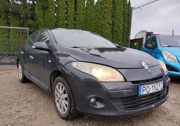 Renault Megane III Hatchback 1.5 dCi 105KM 2009 Renault Megane 2009r, 1.5 DCI. Delikatnie uszkodzony przod. Jezdzi. 1.5, zdjęcie 1