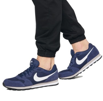 МУЖСКИЕ СПОРТИВНЫЕ КРОССОВКИ NIKE MD RUNNER 2