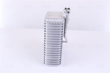 Испаритель NISSENS 92161