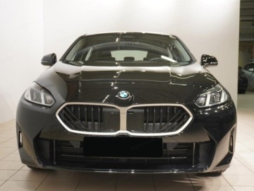 BMW Seria 1 F70 2026 116 Hatchback 1.5 (122KM) 2026, zdjęcie 3