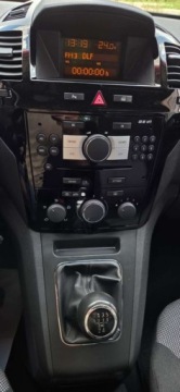 Opel Zafira B 1.8 ECOTEC 140KM 2011 Opel Zafira 1.4 90KM Innovation Klima Tempomat PDC Oplacona Niemcy, zdjęcie 19