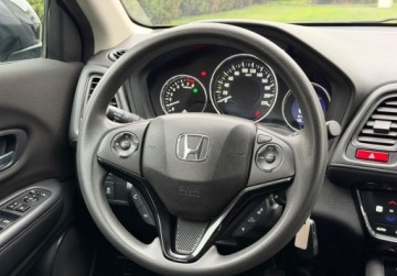 Honda HR-V II SUV 1.5 i-VTEC 130KM 2017 Honda HR-V 1,5 130KM CLIMATRONIC Bezwypadkowy Serwis Dla Wymagajacych 1.5, zdjęcie 19