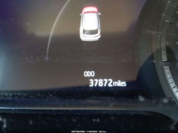 Toyota Venza 2022 Toyota Venza Limited 2022 2.5 Hybryda 176KM, zdjęcie 11