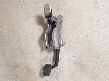 KANGOO EXPRESS III IV 4 21- KRATKA ZDERZAK PRZÓD LEWA PDC PEDAŁ HAMULCA