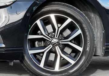 Volkswagen Passat B8 Variant Facelifting 1.5 TSI EVO 150KM 2022 Volkswagen Passat Reflektory LED FrontLane Assist ACC Salon PL FVAT23, zdjęcie 5