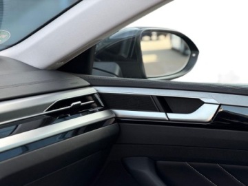 Volkswagen Arteon Fastback Facelifting 2.0 TDI SCR 150KM 2023 Volkswagen Arteon Shooting Brake Bogate wyposazenie Drugi komplet opon Bez, zdjęcie 11