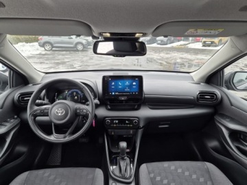 Toyota Yaris IV Hatchback Facelifting 1.5 Hybrid Dynamic Force 116KM 2025 Toyota Yaris Hybrid 1.5 Style IV (2020-) Hybrid 1., zdjęcie 4