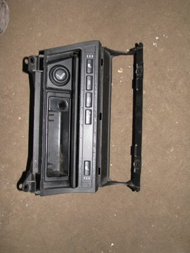 SKŘÍŇKA POLIČKA PANEL BMW E46 8268887A 6925533