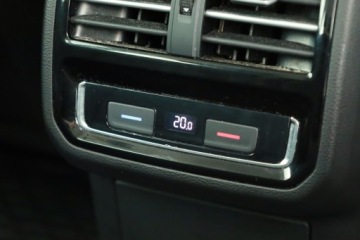 Volkswagen Passat B8 Variant 1.8 TSI BlueMotion Technology 180KM 2016 VW Passat 1.8 TSI, Salon Polska, 1. Właściciel, zdjęcie 18