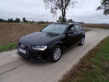 Audi A4 B8 Avant Facelifting 2.0 TDI 143KM 2012 AUDI A4 KOMBI 2.0 TDI 143 KM Z NIEMIEC ZAREJESTROWANA ZAMIANA, zdjęcie 2