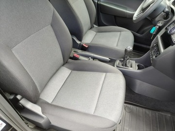 Skoda Rapid II Liftback Facelifting 1.0 TSI 95KM 2017 Škoda RAPID Skoda RAPID Krajowy, książka, zdjęcie 11