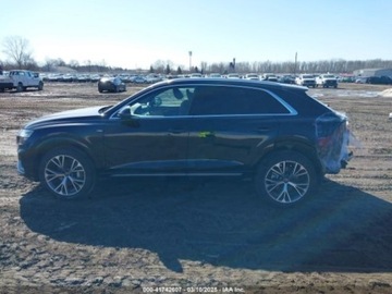 Audi Q8 2023 Audi Q8 2023r., 4x4, 3.0L 3.0 Benzyna 335KM, zdjęcie 5