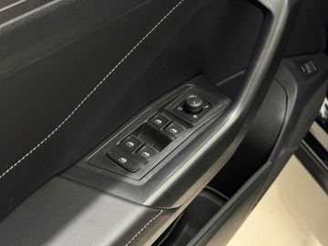 Volkswagen T-Roc I SUV Facelifting 2.0 TDI SCR 150KM 2024 Volkswagen T-Roc Style DSG / Pakiet zimowy / Pakie, zdjęcie 19