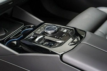 BMW Seria 5 G90-91 Touring 2.0 520d 197KM 2025 BMW 520 xDrive Sedan - DEMO - Koła zimowe w, zdjęcie 15