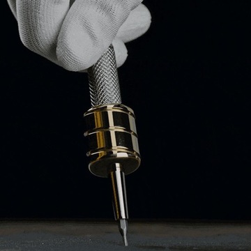 Отвертка 48 в 1 для планшета