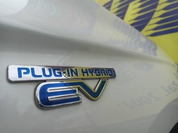 Mitsubishi Outlander III 2014 Mitsubishi Outlander Hybryda Plug-in + LPG, zdjęcie 13