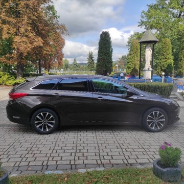 Hyundai i40 Kombi Facelifting 1.7 CRDi 141KM 2016 Hyundai i40 Bezwypadkowy Idealny stan Salonowy Kamera czujniki ksenon 1.7, zdjęcie 7