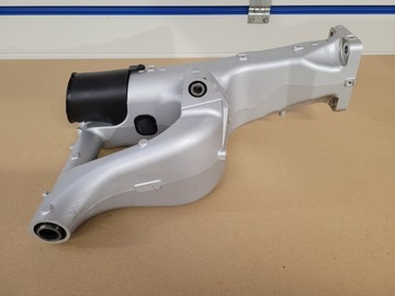 Задний поворотный рычаг Honda VFR 1200 F