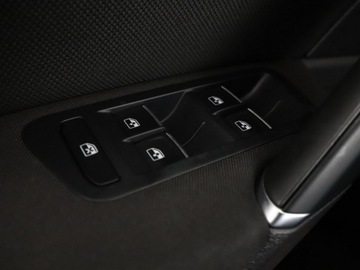 Volkswagen Golf VII GTD Variant Facelifting 2.0 TDI-CR BMT 184KM 2019 Volkswagen Golf DSG full LED navi klima auto, zdjęcie 36