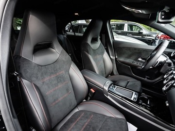Mercedes Klasa A W177/V177 Hatchback Facelifting 2.0 220 190KM 2025 A Klasa 220 4-Matic AMG Line 2.0 190KM, zdjęcie 4