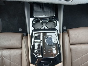 BMW Seria 5 G90-91 Touring 2.0 520d 197KM 2025 BMW 520 BMW 520d xDrive M Pakiet M Pro harman/kard, zdjęcie 26