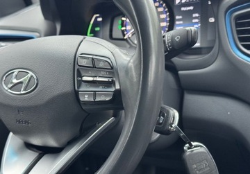 Hyundai IONIQ Hatchback 1.6 GDi 141KM 2017 Hyundai IONIQ 1.6 Hybrid 141KM Climatronic Kamera Led Bezwypadkowy Dla wym, zdjęcie 35