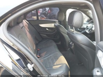 Mercedes Klasa C W206 2021 Mercedes-Benz Klasa C 2021r., 2.0L 2.0 Benzyna 255KM, zdjęcie 9