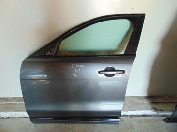 DVEŘE LEVÝ PŘEDNÍ JAGUAR F-PACE