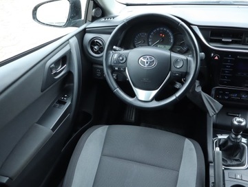 Toyota Auris II Touring Sports Facelifting 1.6 Valvematic 132KM 2016 Toyota Auris 1.6 Valvematic, Salon Polska, zdjęcie 6
