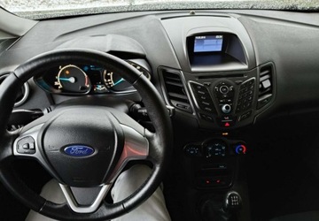 Ford Fiesta VII Hatchback 3d Facelifting 1.5 TDCi 75KM 2016 Ford Fiesta Ford Fiesta 2016r 1.5 TDCI 75 KM 1.5 Diesel 75KM, zdjęcie 4