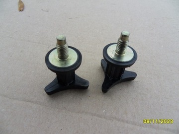 ГАЙКА КРЕПЛЕНИЯ ЗАДНЕГО ФОНАРА, RENAULT CLIO II