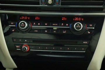 BMW X5 F15 SUV xDrive25d 231KM 2016 BMW X5 xDrive25d, Salon Polska, Serwis ASO, zdjęcie 9