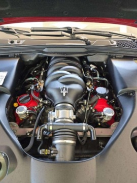 Maserati GranTurismo 2018 Maserati GranTurismo Sport Coupe 2018 4.7 Benzyna 454KM, zdjęcie 4