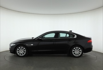 Jaguar XE Sedan 2.0 i4 180KM 2018 Jaguar XE 20d, Salon Polska, Serwis ASO, 177 KM, zdjęcie 2