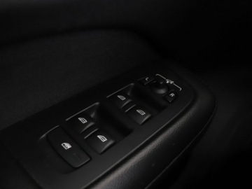 Volvo V60 II  Kombi Plug-in 2.0 T6 Plug-In Hybrid 341KM 2020 Volvo V60 Inscription Expression PHEV AWD T6, zdjęcie 36