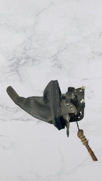 DZWIGNIA HAMULCA RĘCZNEGO OPEL CORSA 1.4 06R