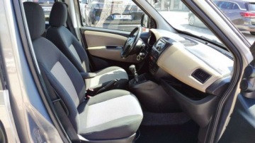 Opel Combo D Tour 1.6 CDTI 105KM 2012 Opel Combo 1.6D 105 KM 7 Osobowy Klimatronik Tempomat Czujniki GWARANCJA, zdjęcie 24