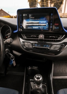 Toyota C-HR I Crossover 1.2L Turbo 116KM 2016 Toyota C-HR Toyota C-HR 1.2 T Dynamic 1.2 Benzyna 116KM, zdjęcie 20