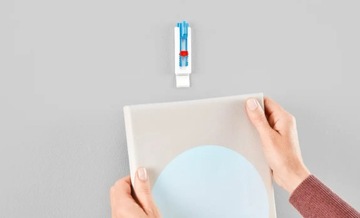 Самоклеящиеся гвозди tesa для картин на холсте 2х1 кг.