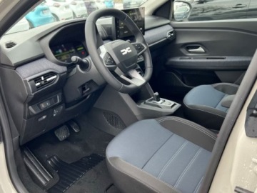 Dacia Jogger 2025 Od ręki - Journey 7-miejsc 1.8 Full Hybrid 155KM, zdjęcie 6