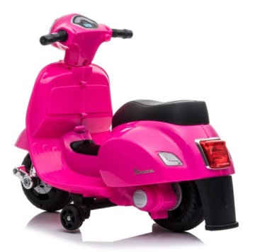 Самокат Vespa на аккумуляторе, фуксия