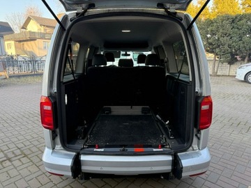 Volkswagen Caddy IV Kombi Maxi 2.0 TDI SCR BlueMotion Technology 102KM 2018 Volkswagen Caddy niepełnosprawnych Rampa inwalida, zdjęcie 4