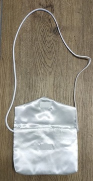 клатч для причастия ИЗ БЛЕСТЯЩЕГО ШЕЛКОВОГО АТЛАСА