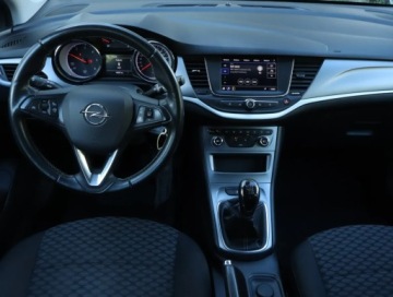 Opel Astra K Hatchback Facelifting 1.5 Diesel 122KM 2020 Opel Astra 1.5 CDTI, Salon Polska, Serwis ASO, zdjęcie 6