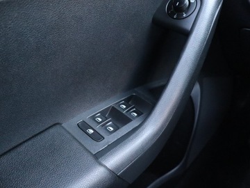 Skoda Octavia III Kombi 1.8 TSI 180KM 2014 Skoda Octavia 1.8 TSI, Salon Polska, Klima, zdjęcie 17